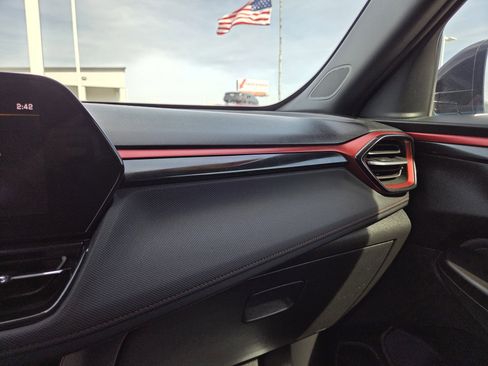 Used 2025 Chevrolet TrailBlazer RS w/ Convenience Package image 34