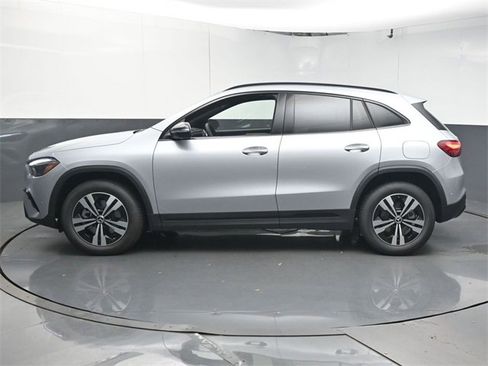 New 2026 Mercedes-Benz GLA 250 image 5