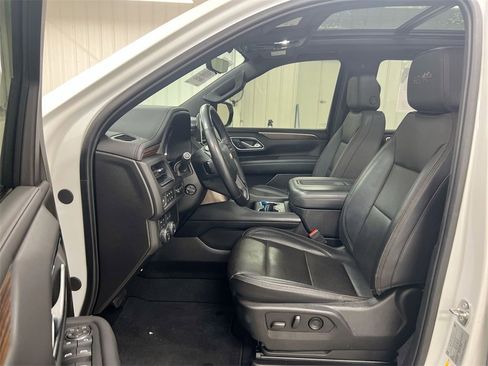 Used 2024 Chevrolet Tahoe High Country image 21