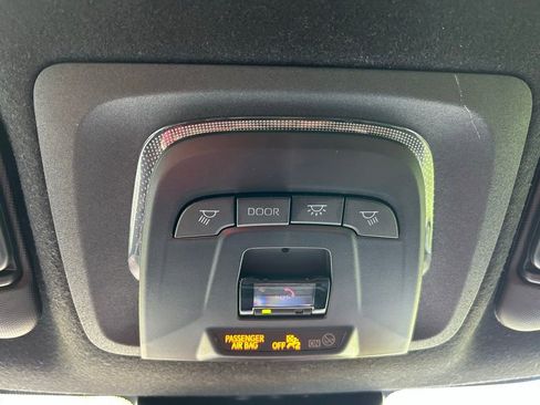 Used 2023 Toyota Corolla SE FWD image 28