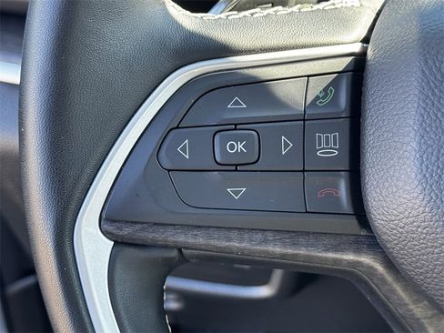 Used 2022 Jeep Grand Cherokee Limited w/ Trailer Tow Prep Group (B) image 24