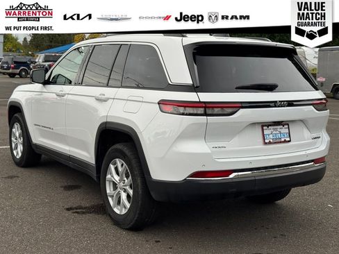 Used 2024 Jeep Grand Cherokee Limited image 4