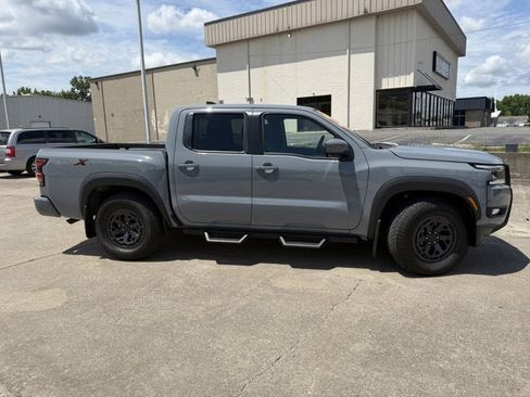 Used 2025 Nissan Frontier Pro-X w/ Pro Convenience Package RWD image 4