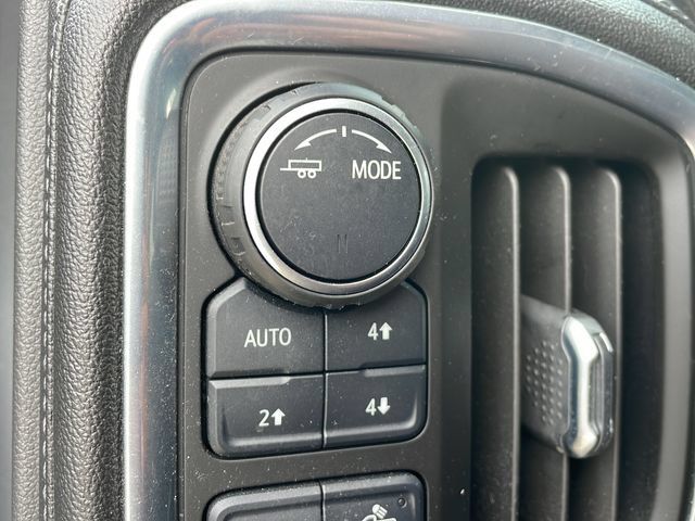 Used 2021 Chevrolet Silverado 1500 LT Trail Boss w/ Convenience Package II AWD/4WD image 24