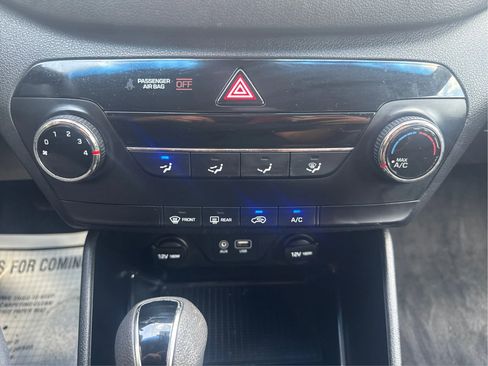 Used 2016 Hyundai Tucson SE w/ Option Group 02 FWD image 32