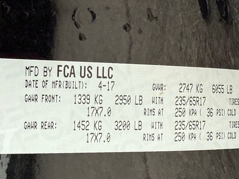 Used 2017 Chrysler Pacifica Touring Plus image 40