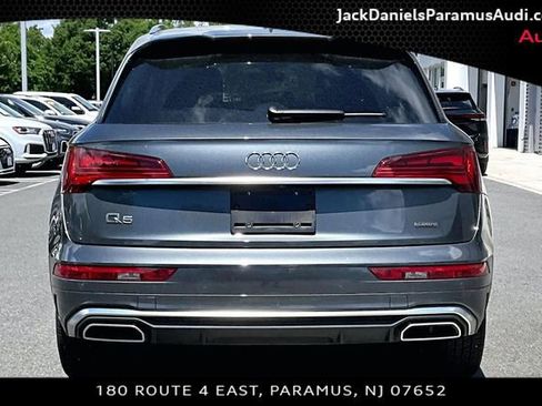 Used 2023 Audi Q5 2.0T Premium Plus w/ Premium Plus Package AWD/4WD image 4