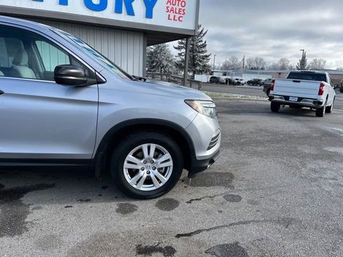 Used 2017 Honda Pilot LX image 15
