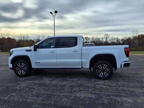 Used 2023 GMC Sierra 1500 AT4 w/ AT4 Premium Package image 23