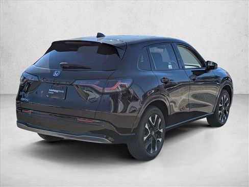 New 2026 Honda HR-V EX-L image 2