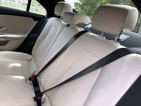 Used 2025 Mercedes-Benz CLA 250 image 16