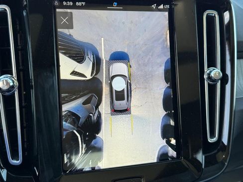 New 2026 Volvo XC40 B5 Plus w/ Protection Package Premier image 14