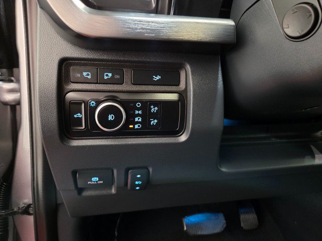Used 2024 Ford F250 Lariat w/ Lariat Ultimate Package AWD/4WD image 41