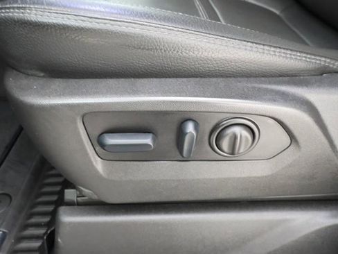 Used 2023 GMC Sierra 2500 Denali w/ Denali Ultimate Package image 9