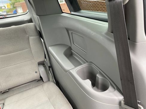 Used 2016 Honda Odyssey LX image 16