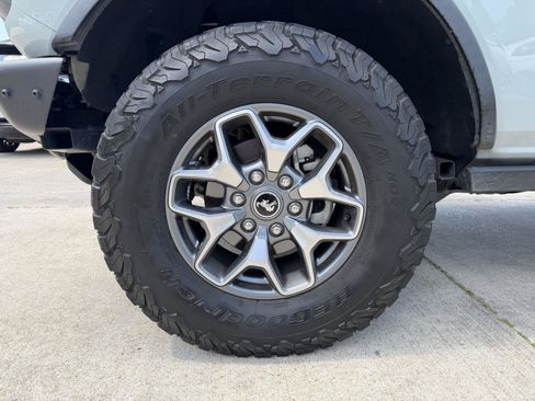 Used 2021 Ford Bronco Badlands AWD/4WD image 4