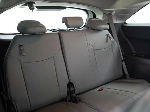 Used 2025 Toyota Sienna XLE w/ XLE Plus Package AWD/4WD image 13