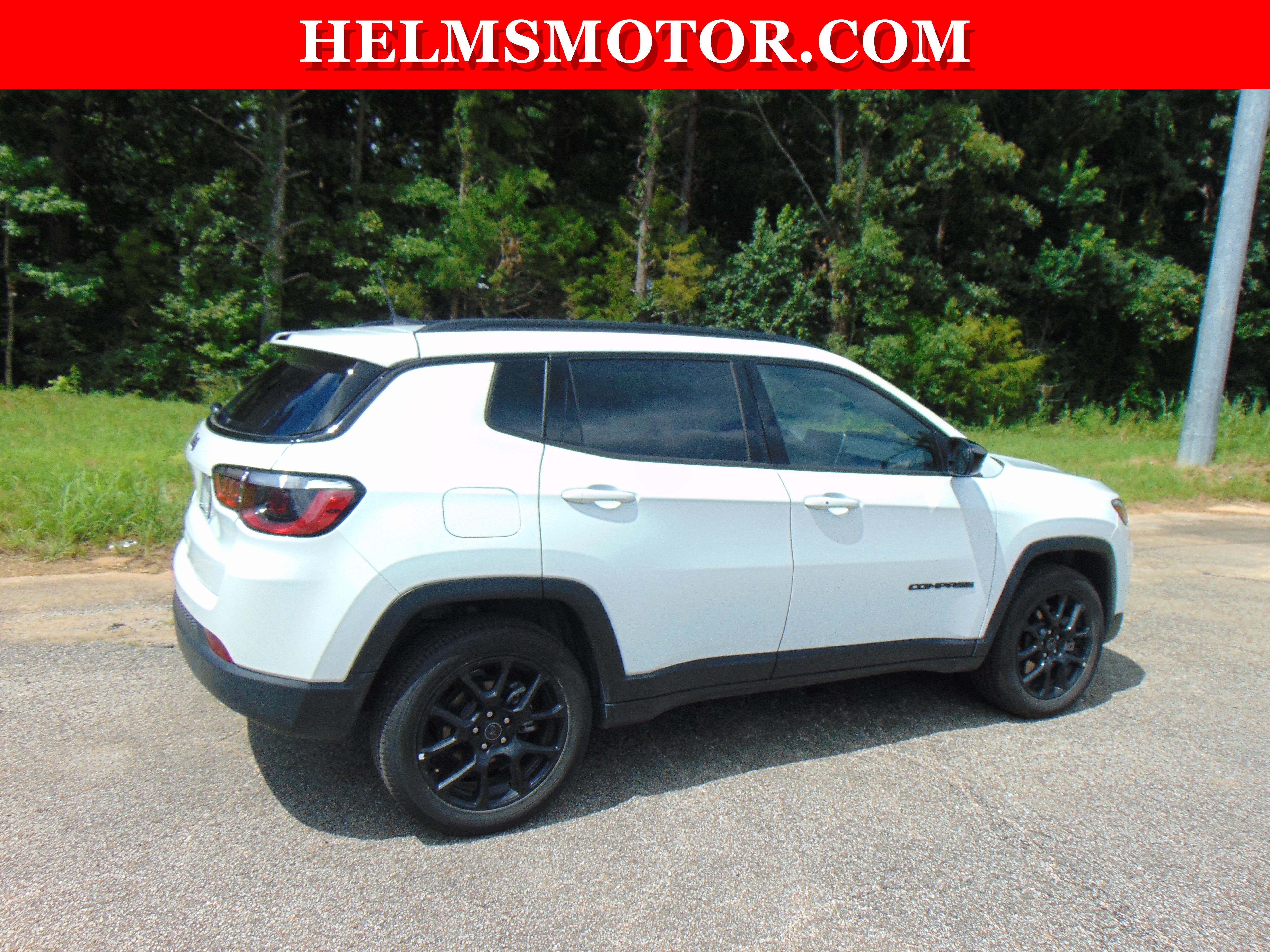 Certified 2025 Jeep Compass Latitude w/ Convenience Group AWD/4WD image 16