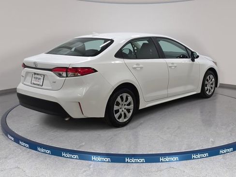 Certified 2025 Toyota Corolla LE image 5