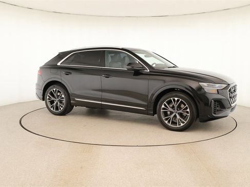 New 2025 Audi Q8 Premium Plus image 9