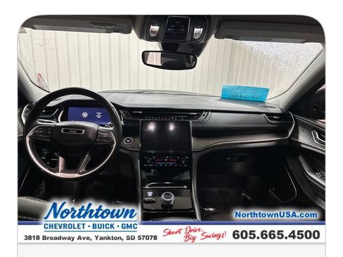 Used 2021 Jeep Grand Cherokee L Limited AWD/4WD image 24