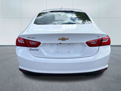 Used 2024 Chevrolet Malibu LT FWD image 3