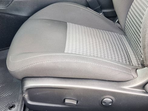 Used 2022 Dodge Challenger GT image 24