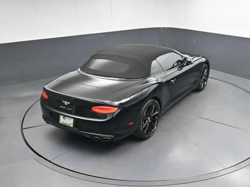 Used 2020 Bentley Continental GT image 38