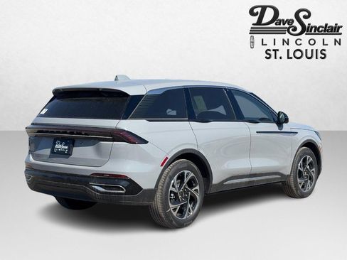 New 2026 Lincoln Nautilus Premier AWD/4WD image 5