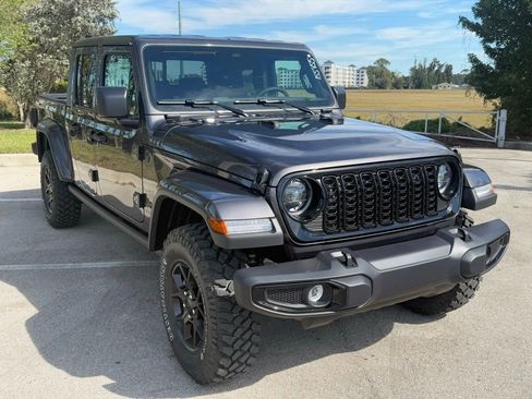 New 2026 Jeep Gladiator Willys image 2