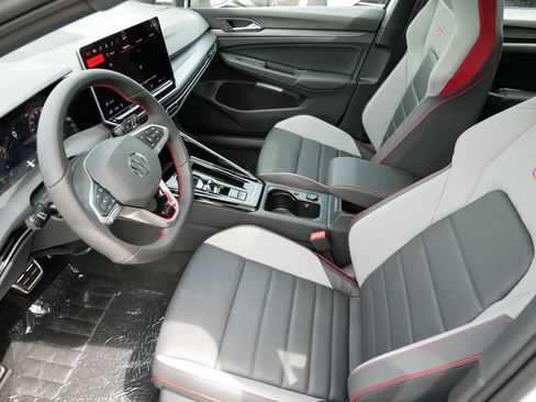 New 2025 Volkswagen GTI SE image 7