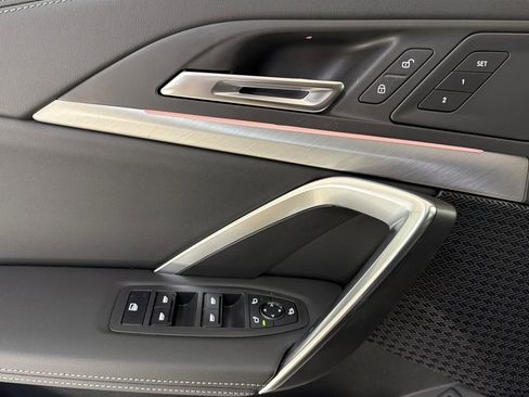 Used 2026 BMW X1 xDrive28i w/ Convenience Package image 12