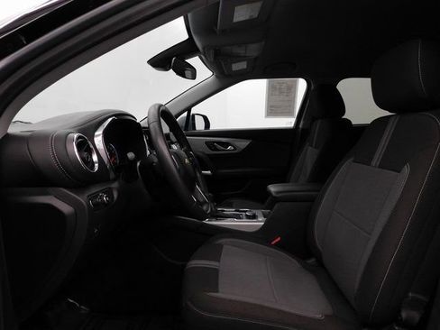 Used 2024 Chevrolet Blazer LT image 25