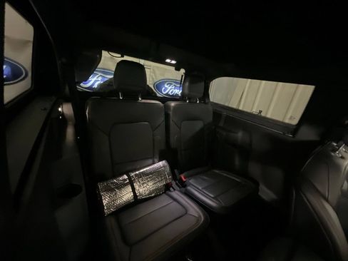 Used 2022 Ford Bronco Badlands AWD/4WD image 13