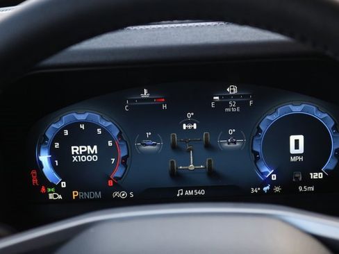 New 2025 Ford Bronco Outer Banks image 11