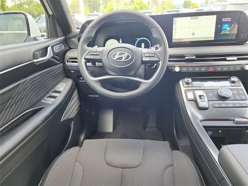 New 2025 Hyundai Palisade Calligraphy image 12