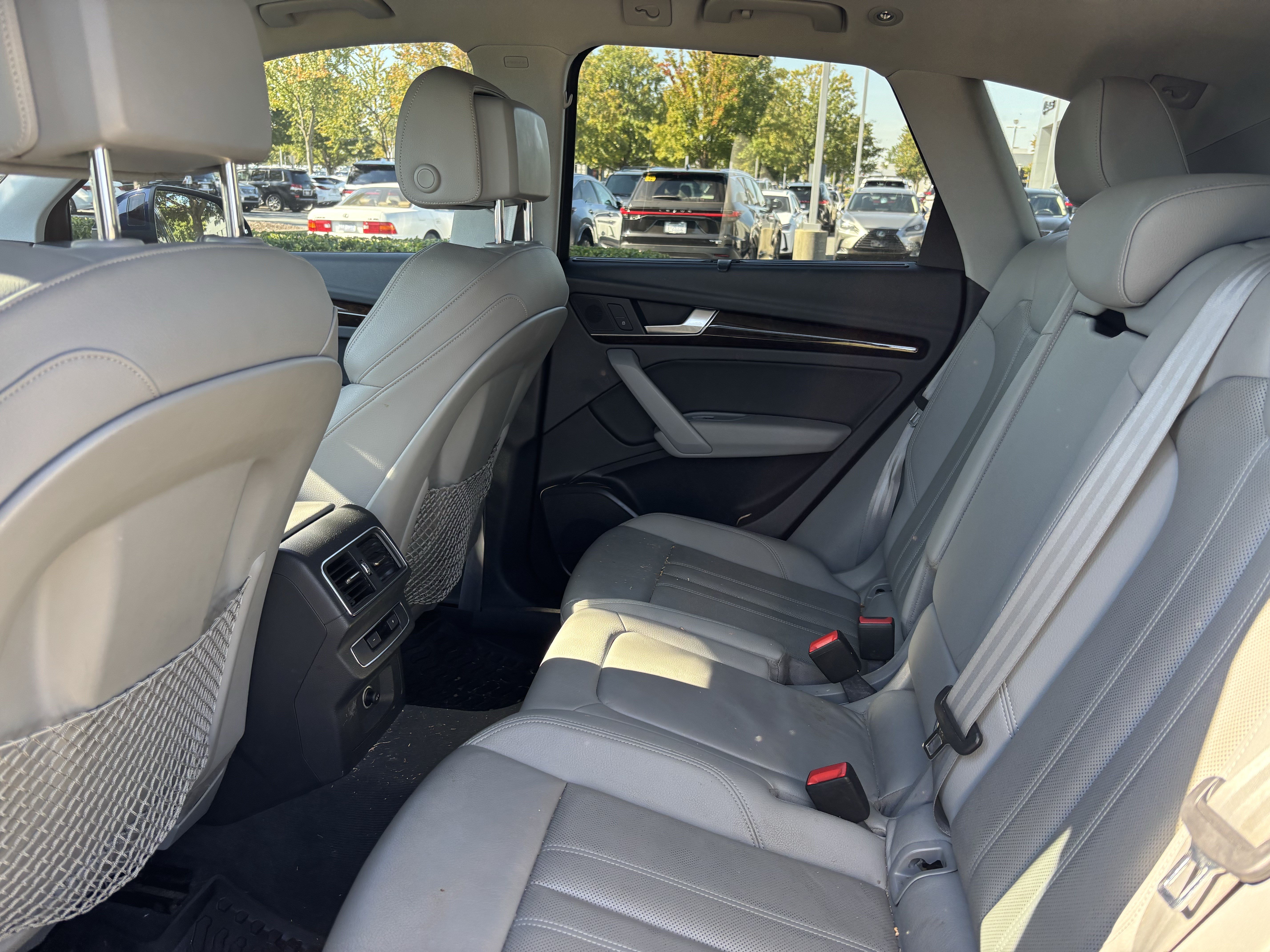 Used 2018 Audi Q5 2.0T Premium Plus w/ Premium Plus Package AWD/4WD image 18