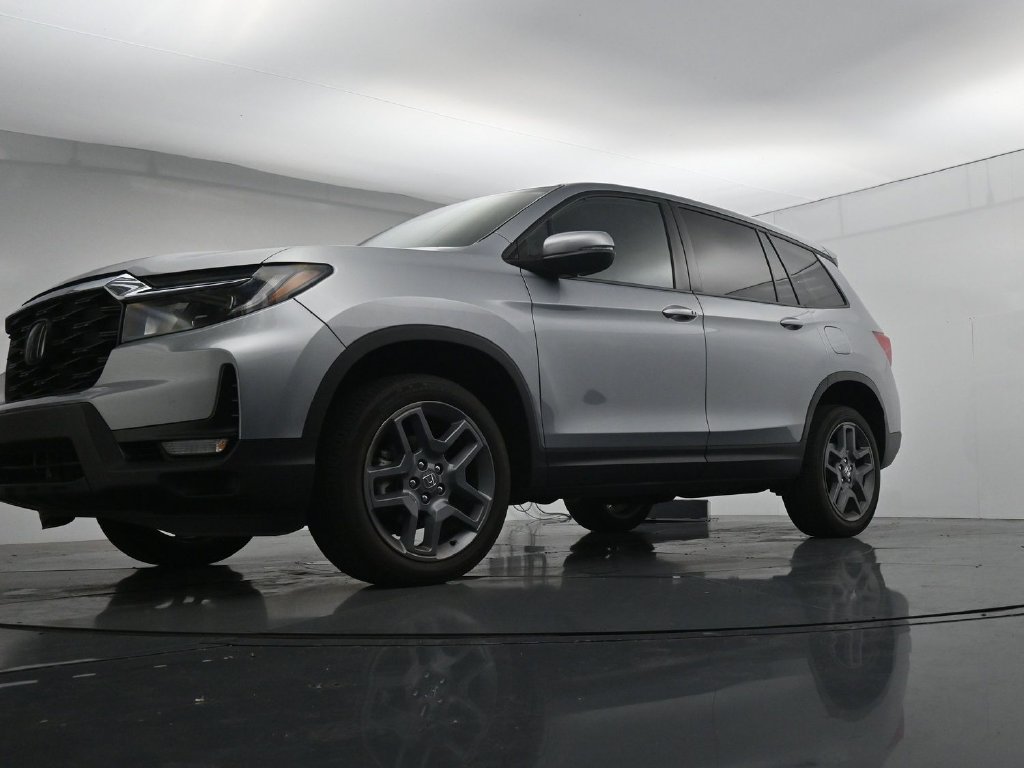 Used 2023 Honda Passport EX-L image 37