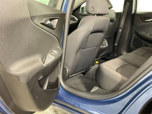 Used 2024 Chevrolet Malibu LT image 14