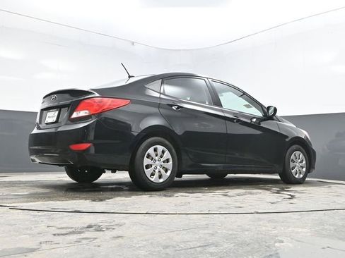 Used 2017 Hyundai Accent SE image 35