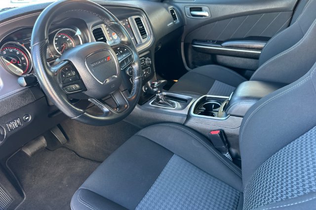 Used 2023 Dodge Charger R/T RWD image 10