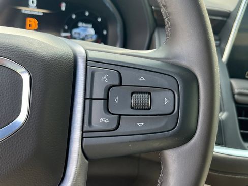 Used 2024 GMC Yukon SLE RWD image 21