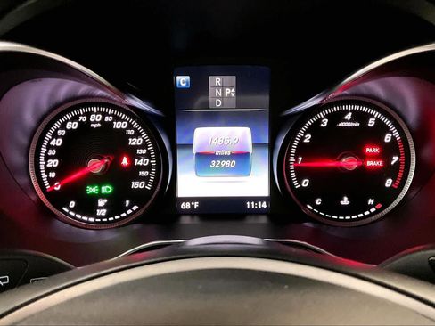 Used 2018 Mercedes-Benz GLC 300 4MATIC image 26