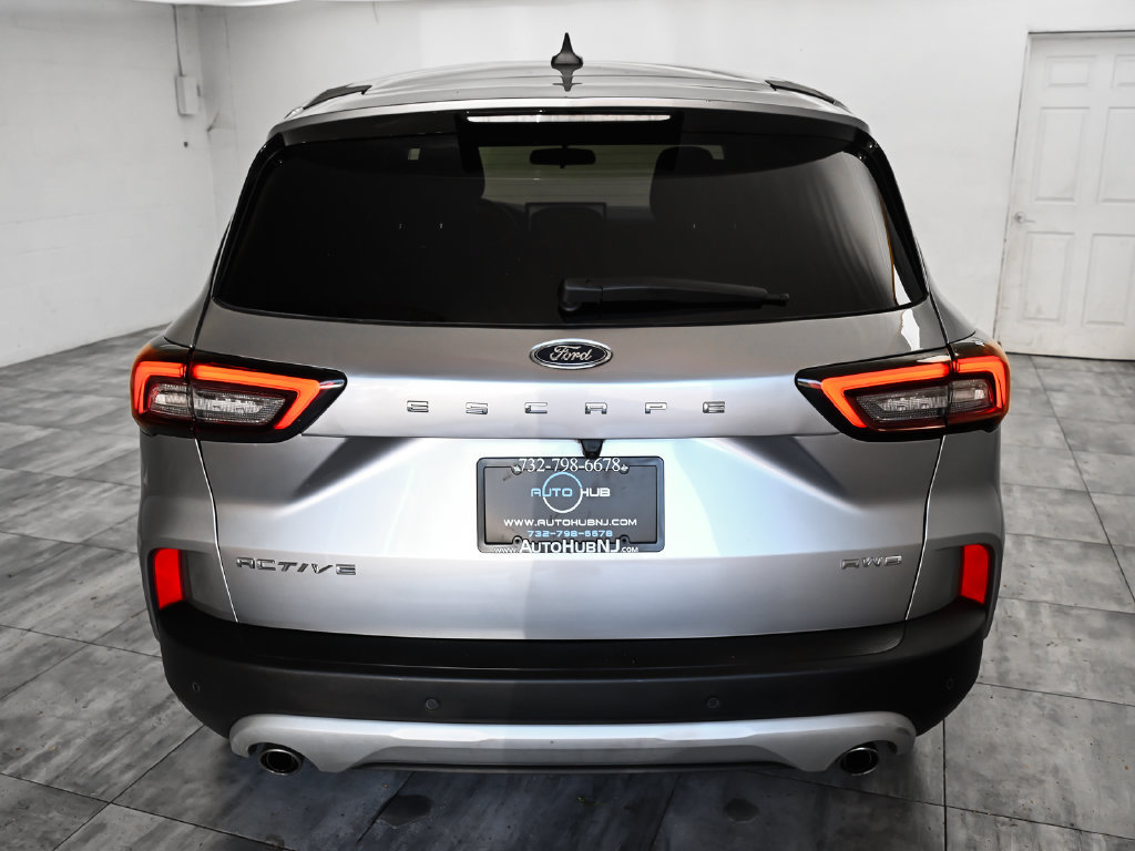 Used 2023 Ford Escape Active w/ Tech Pack #1 AWD/4WD image 5