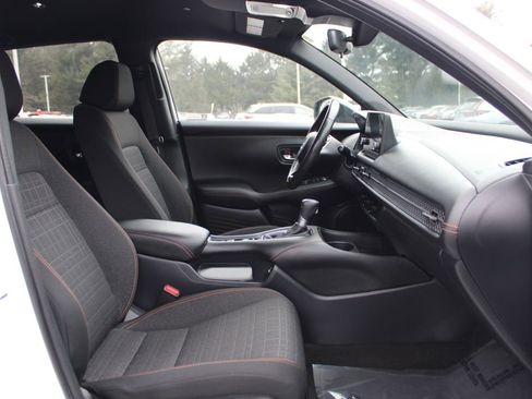Used 2023 Honda HR-V Sport image 13