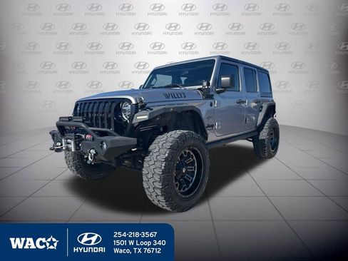 Used 2020 Jeep Wrangler Unlimited Sport image 3