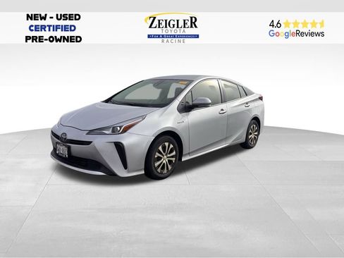 Used 2022 Toyota Prius L Eco image 1