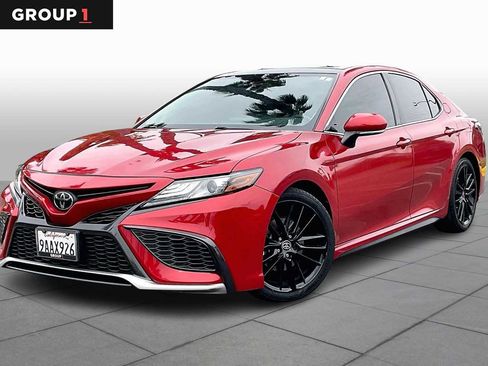 Certified 2022 Toyota Camry XSE image 1