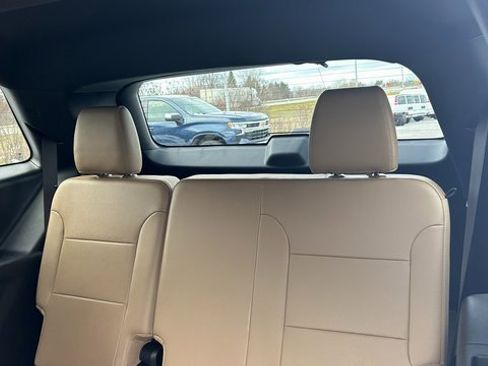 Certified 2023 Chevrolet Traverse Premier image 42
