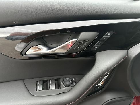 New 2025 Chevrolet Blazer RS w/ Enhanced Convenience Package image 7